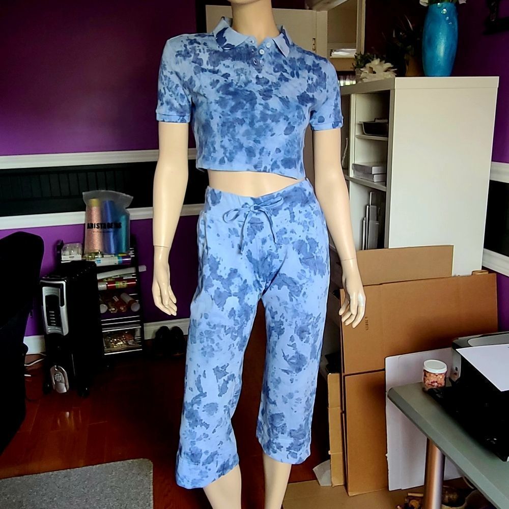 Blue Tie Dye Capri And Crop Top Set